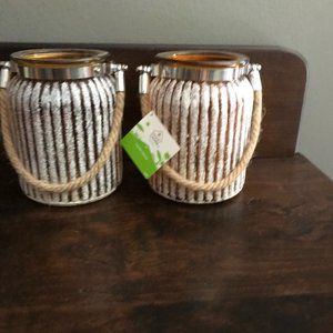 2 Frosted glass containers